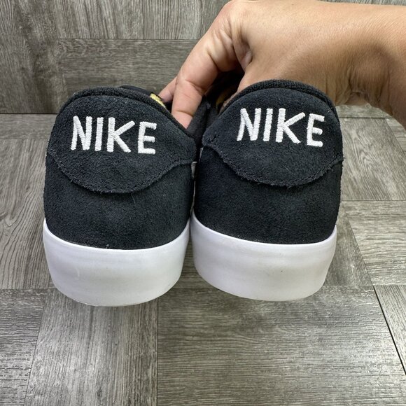 Nike Vulc SB Men's size 10.5 Black White Suede Shoes CD5010-003 - Picture 6 of 8